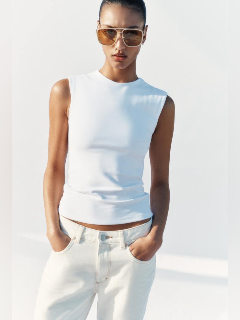 Zara White Sleeveless Round Tank Top - Women Size M
